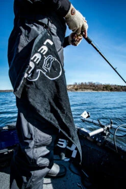 Leech Towel Black -Aanbiedingen Vissen Satie Winkel LEECH3004 3